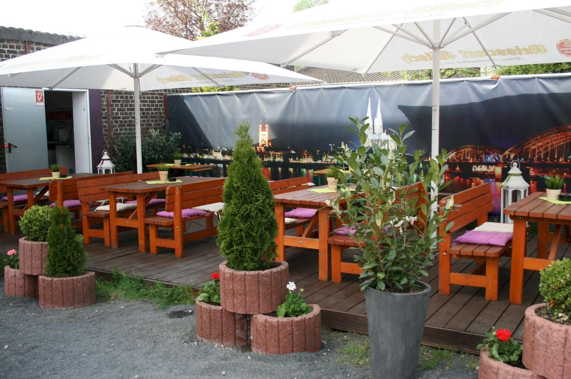 הירט Hotel Schuetze Superior מראה חיצוני תמונה