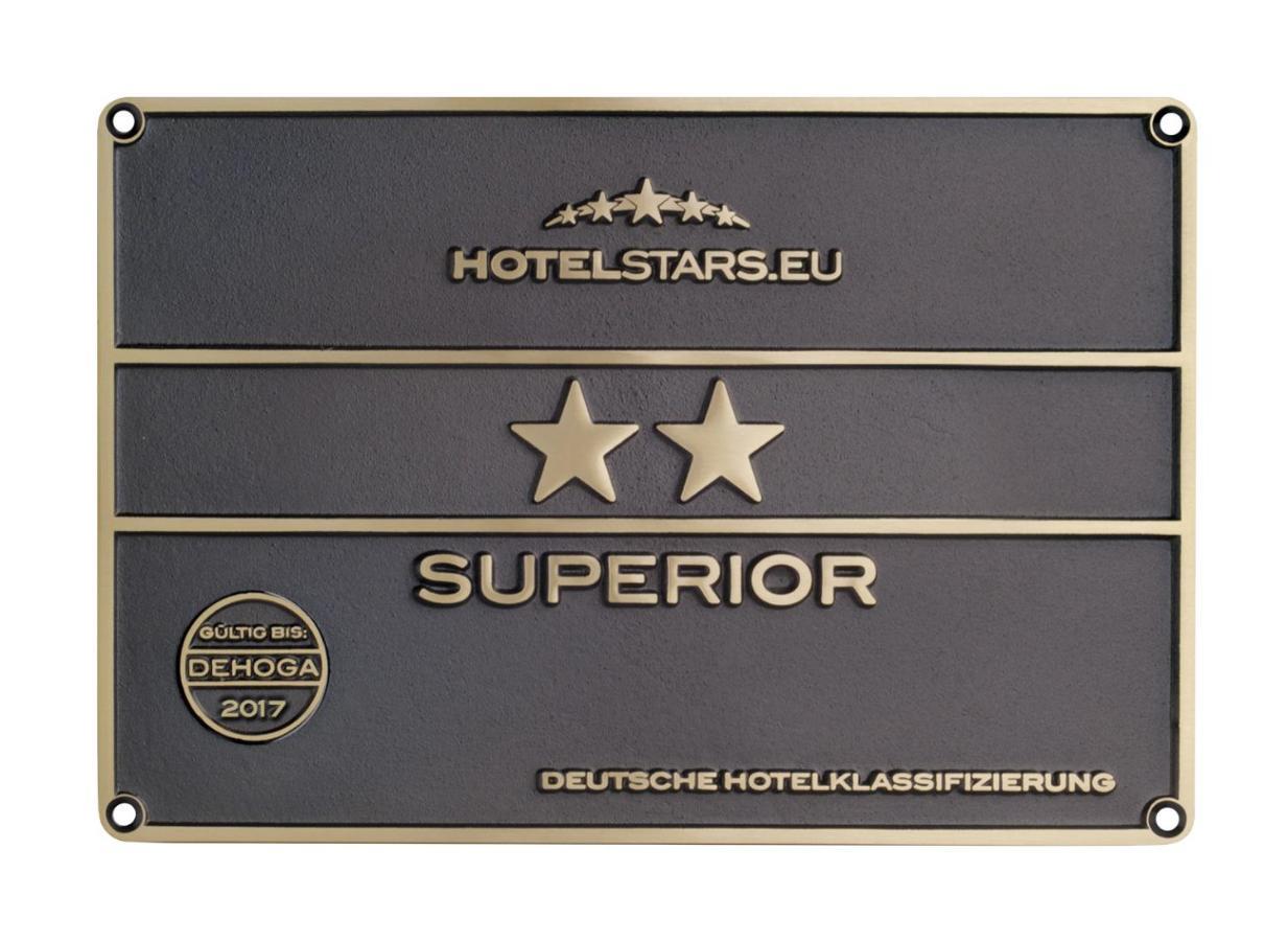 הירט Hotel Schuetze Superior מראה חיצוני תמונה