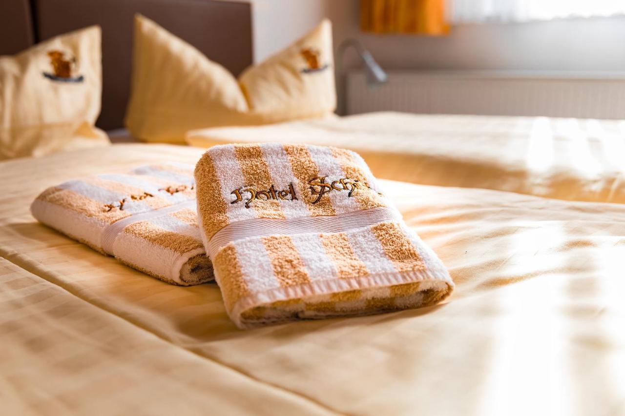 הירט Hotel Schuetze Superior מראה חיצוני תמונה