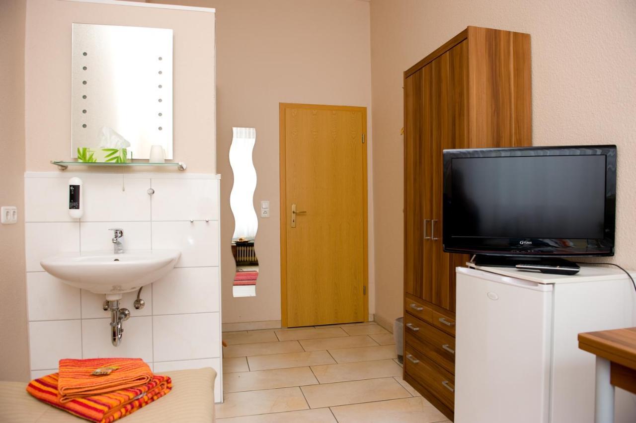 הירט Hotel Schuetze Superior מראה חיצוני תמונה